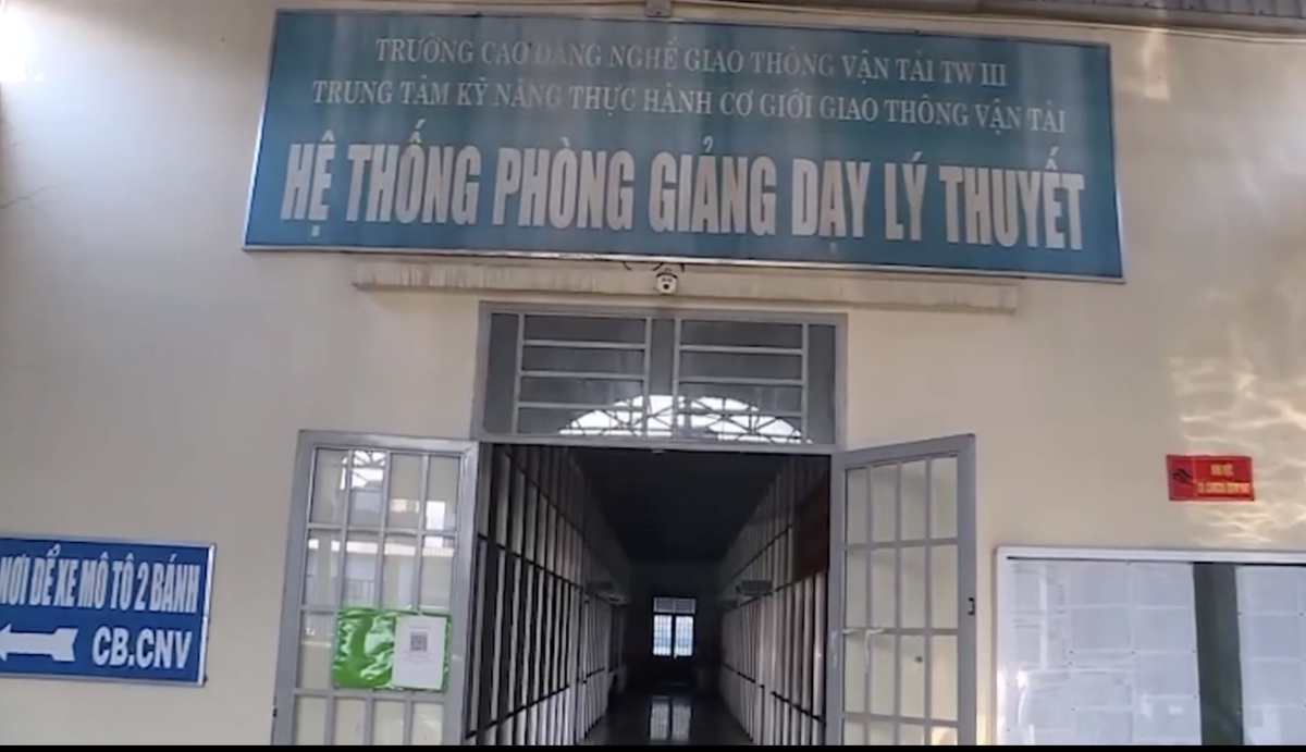 Nhiều trung tâm dạy lái xe ở TP HCM cấp chứng chỉ trái phép cho gần 16.000 học viên