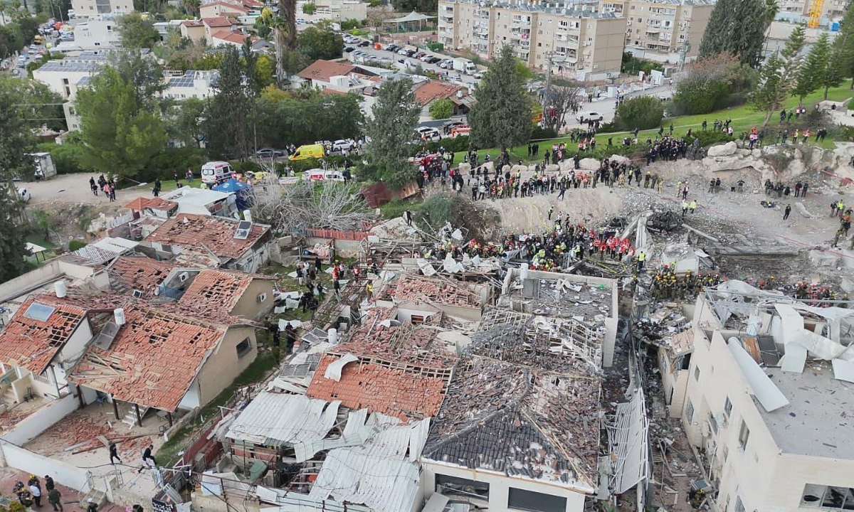 Israel điều tra vụ phòng không để lọt tên lửa đạn đạo Iran