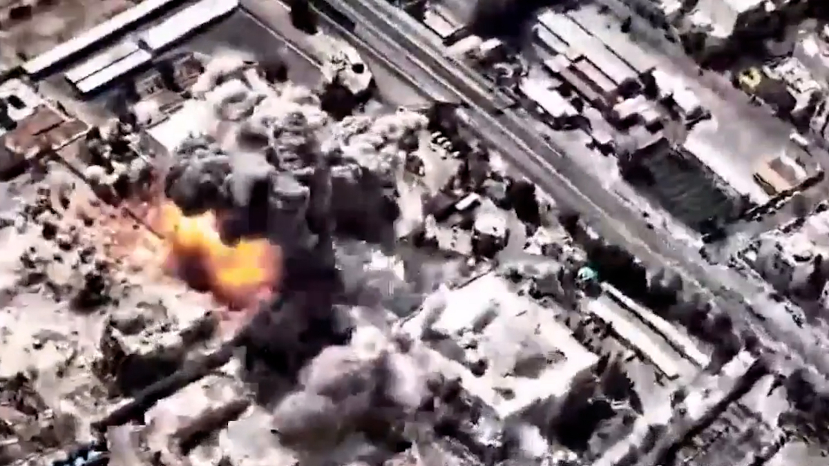 Israel công bố khoảnh khắc tấn công trụ sở chính quyền Iran