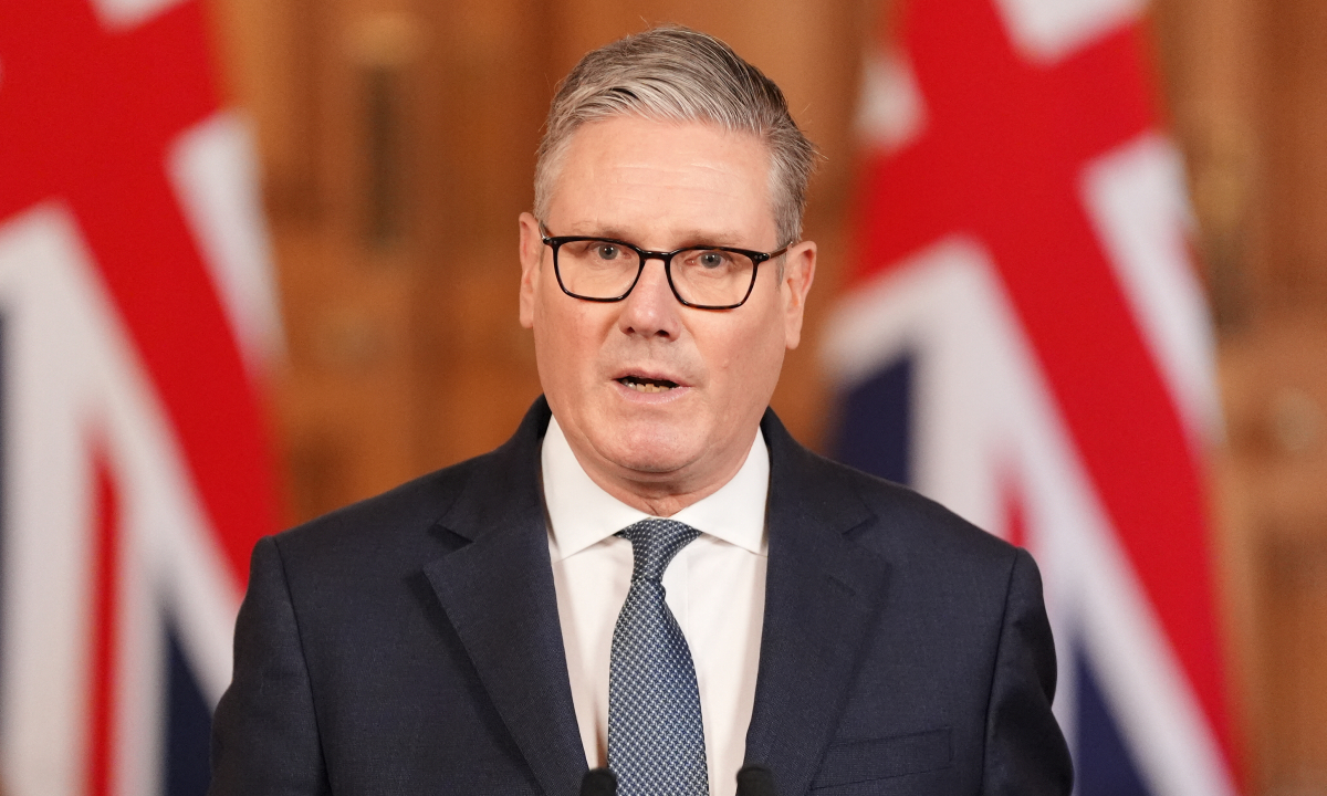 Anh cho phép Mỹ dùng căn cứ để tấn công Iran