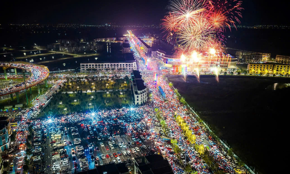 Mô hình bán lẻ ngoài trời mở rộng trải nghiệm mua sắm