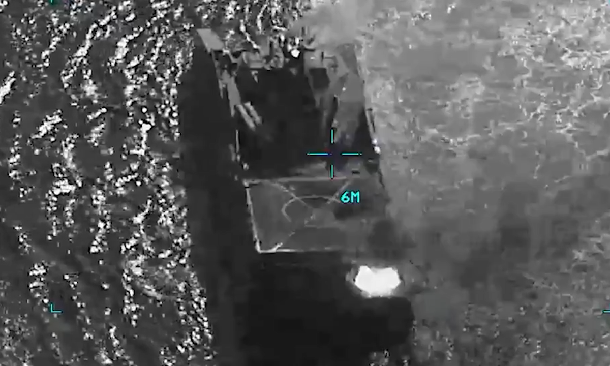 Mỹ tuyên bố đã đánh chìm hơn 30 tàu Iran