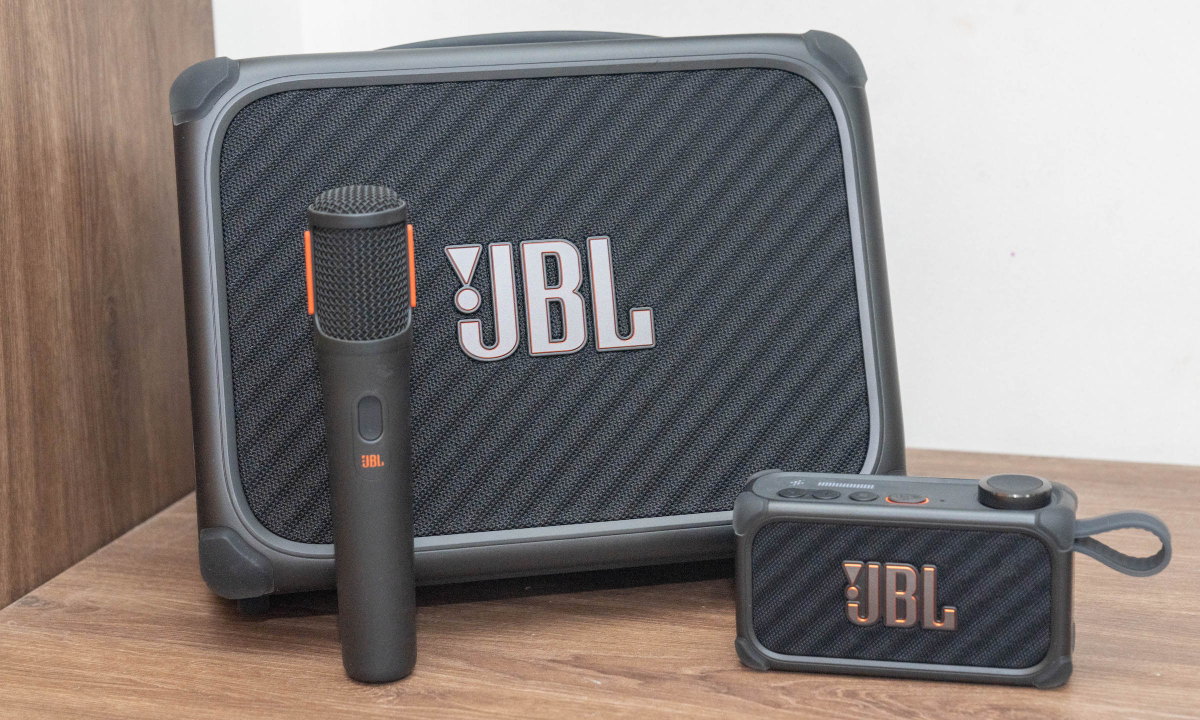 JBL BandBox - loa di động đầu tiên tích hợp AI tách nhạc