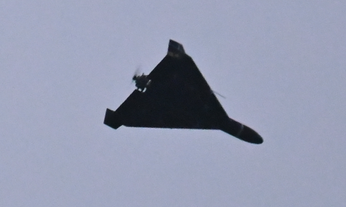 Ông Zelensky cáo buộc Nga cung cấp UAV tự sát cho Iran