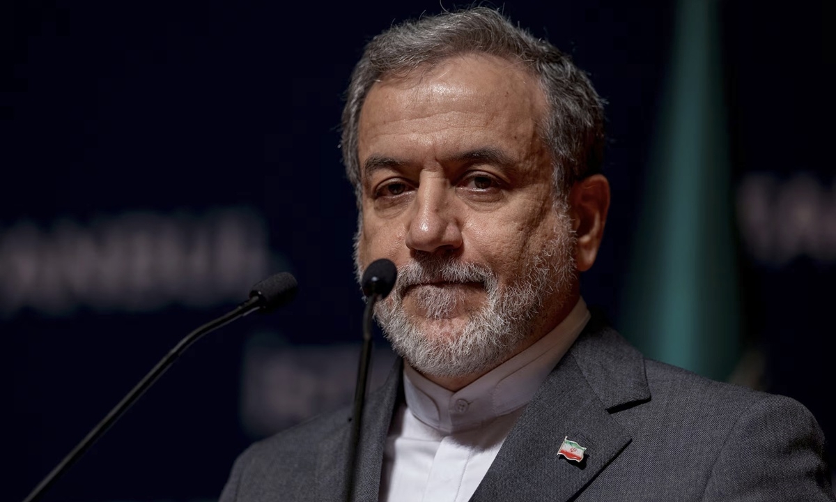 Iran mỉa mai ông Trump vì kêu gọi đồng minh giúp mở lại Eo biển Hormuz