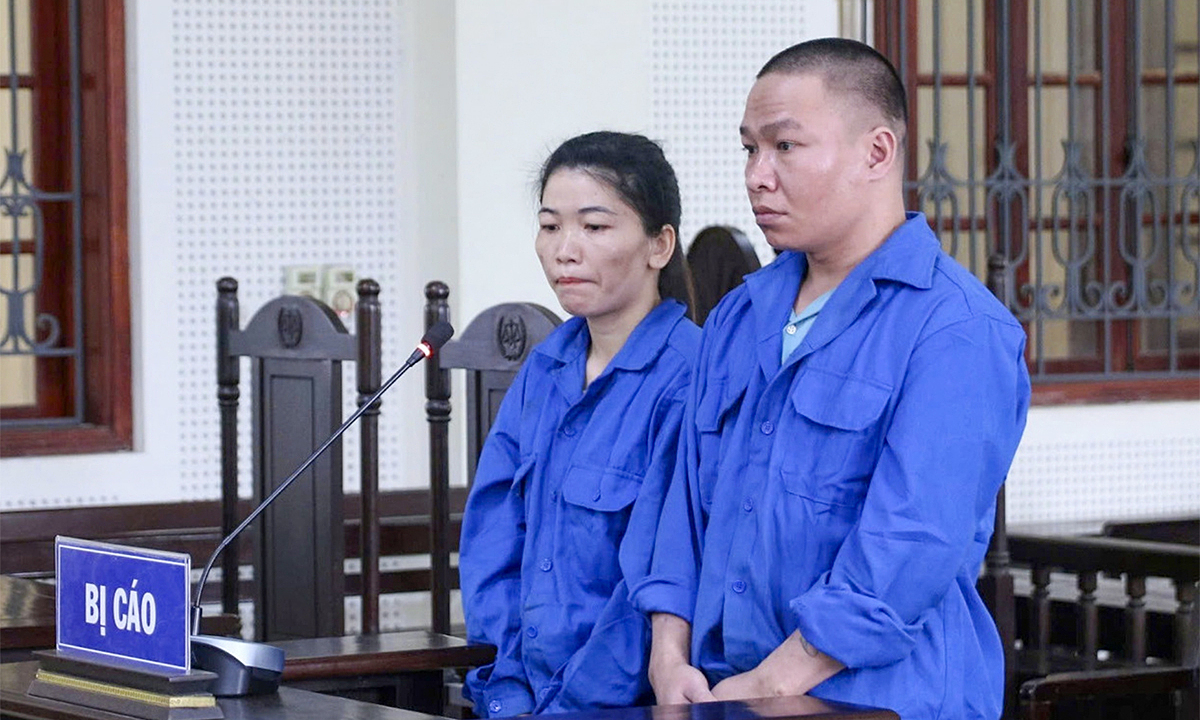 Chồng bỏ vợ lại cùng ma túy khi bị cảnh sát truy bắt