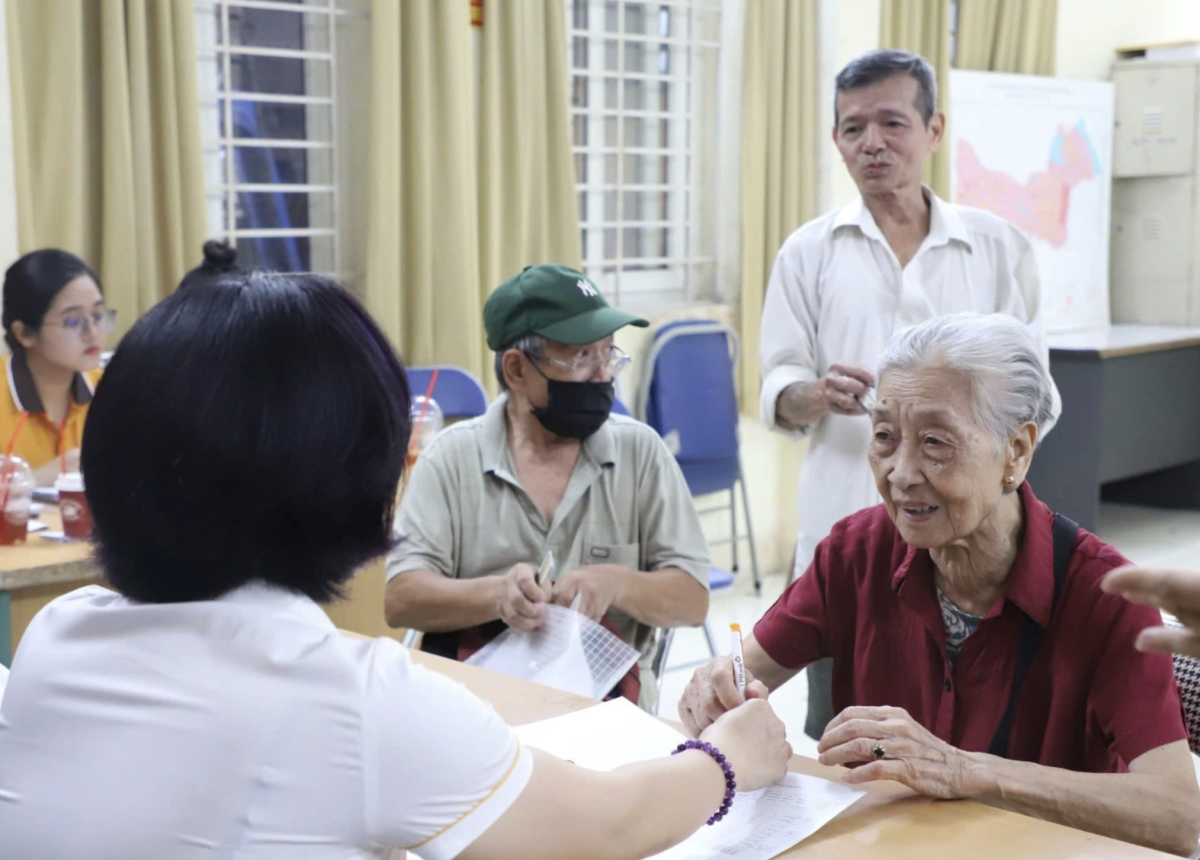 Hai phương án tăng lương hưu từ 1/7