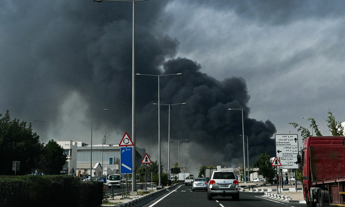 Iran tập kích cơ sở khí LNG lớn nhất thế giới ở Qatar