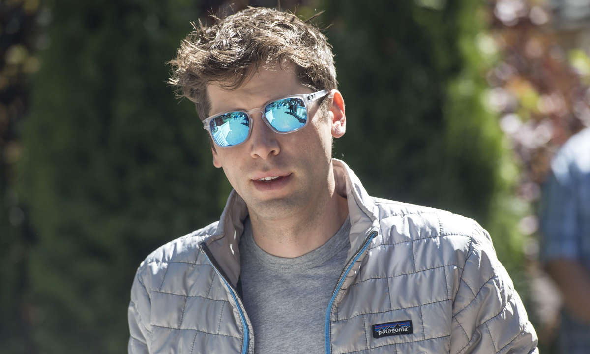 Sam Altman bị chế giễu sau khi cảm ơn lập trình viên