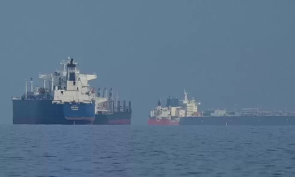 Ba tàu muốn đổi sang quốc tịch Việt Nam để được an toàn ở Trung Đông