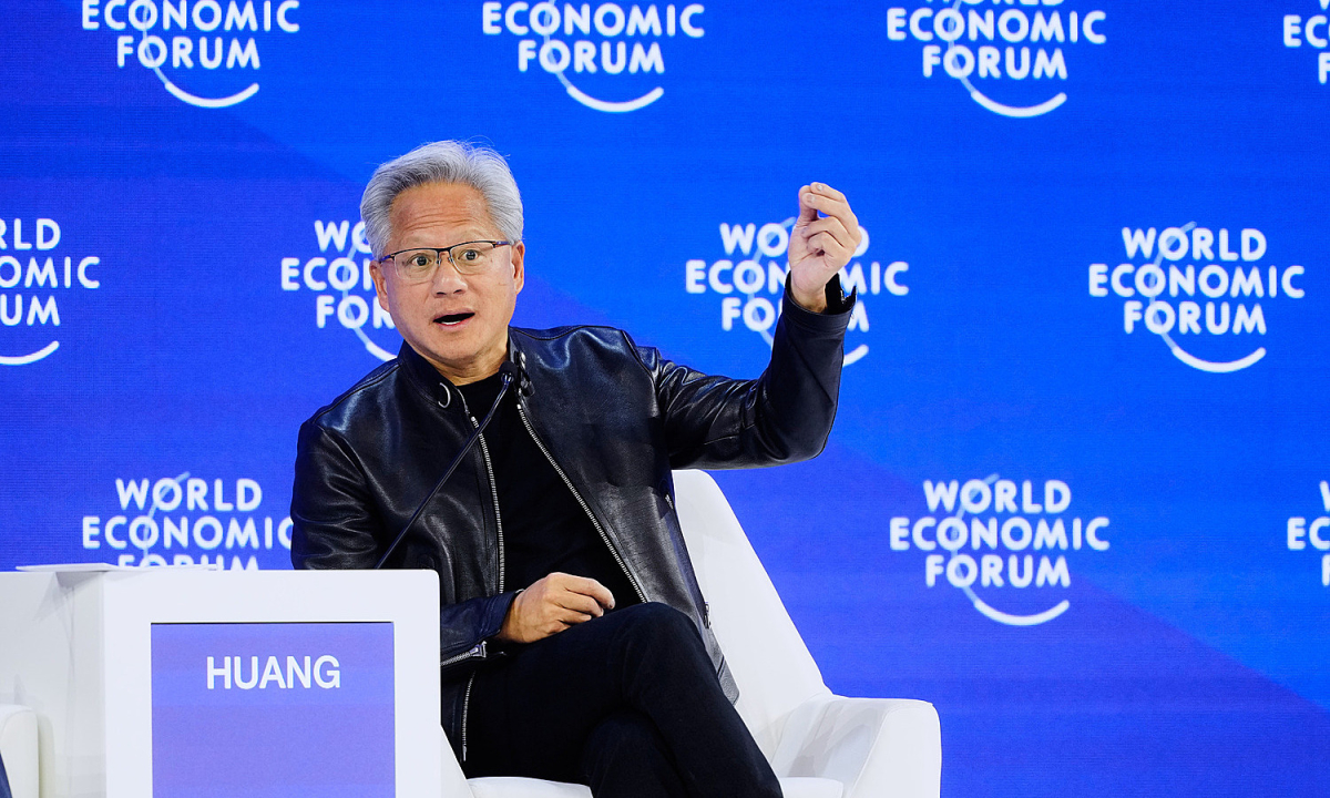 Jensen Huang nói AGI đã xuất hiện nếu định nghĩa là tạo được startup tỷ USD, gợi ra tranh luận mới về thước đo giá trị thật của trí tuệ nhân tạo