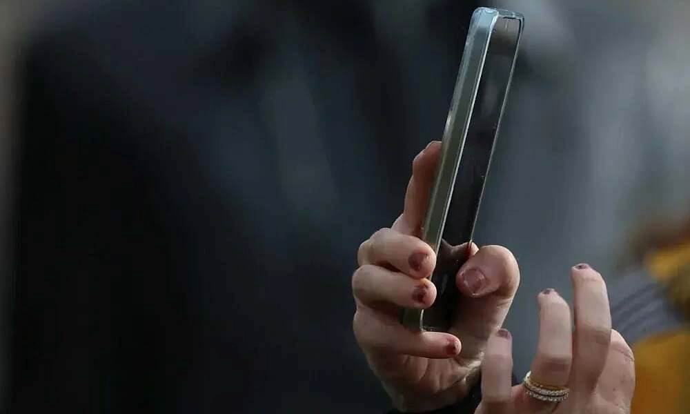 Mặt trái của nghề bán dữ liệu cá nhân cho AI