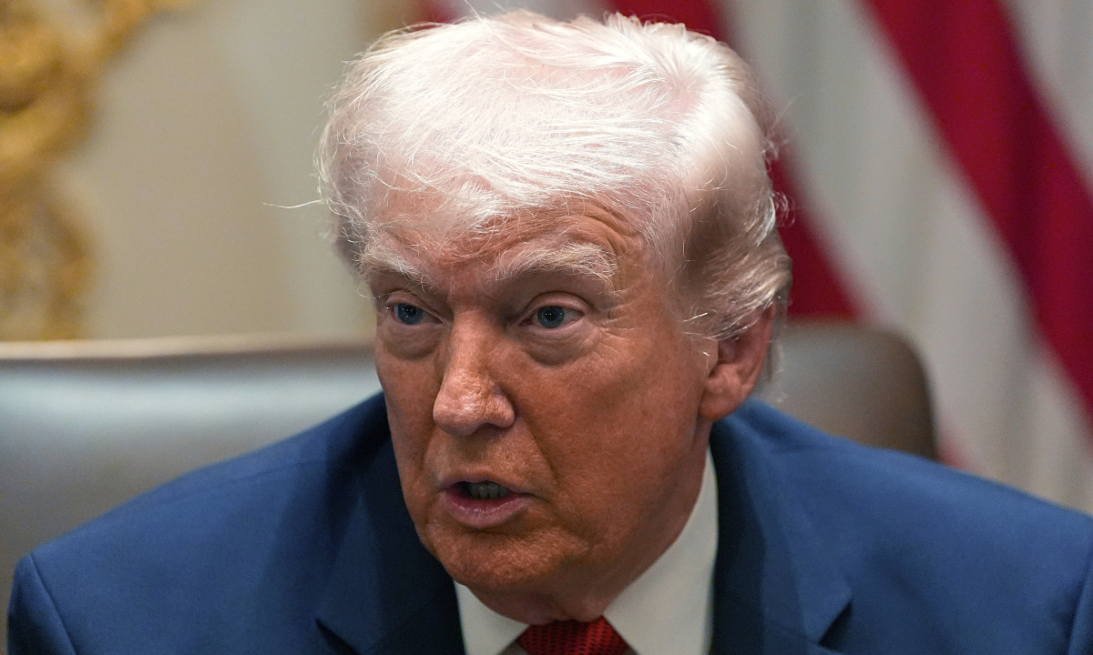 Ông Trump để ngỏ phương án 'kiểm soát nguồn dầu Iran'