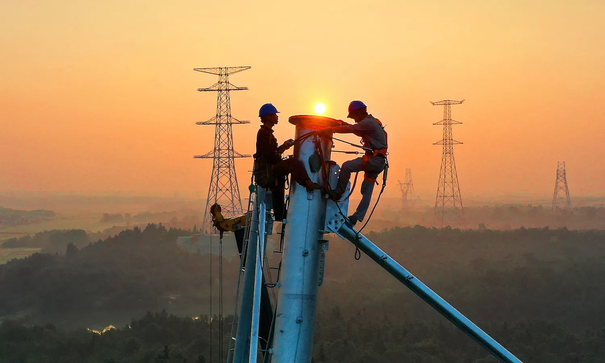 Năng lượng rẻ - "át chủ bài" của Trung Quốc trong cuộc đua siêu AI