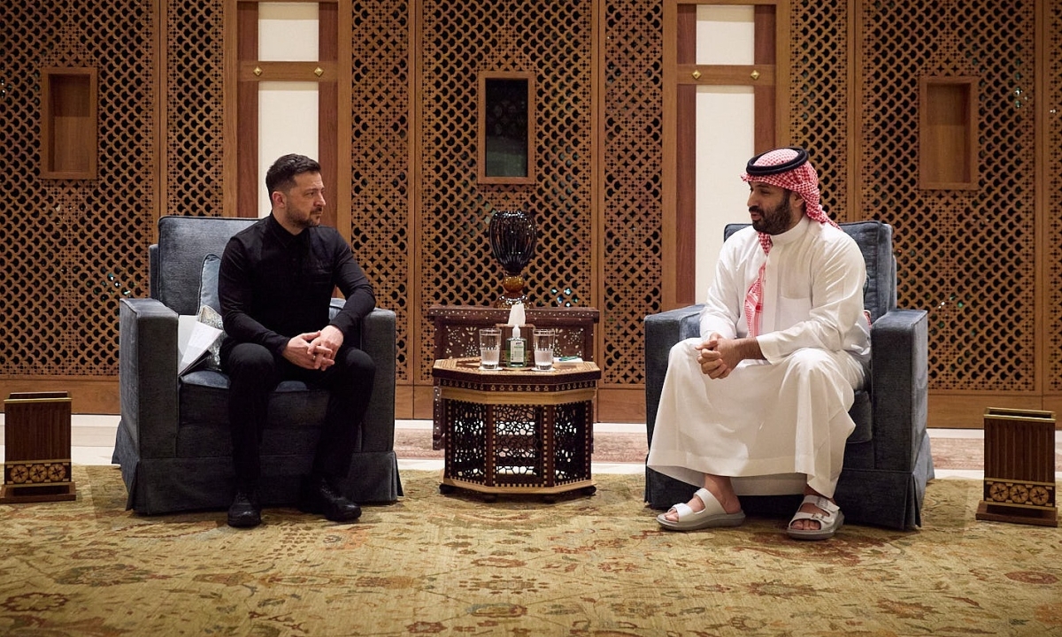 Arab Saudi - Ukraine ký thỏa thuận hợp tác quốc phòng