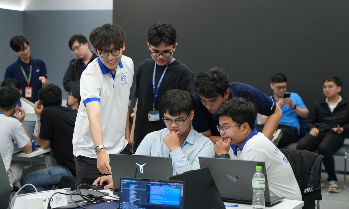 Loạt đại học 'thay máu' chương trình IT