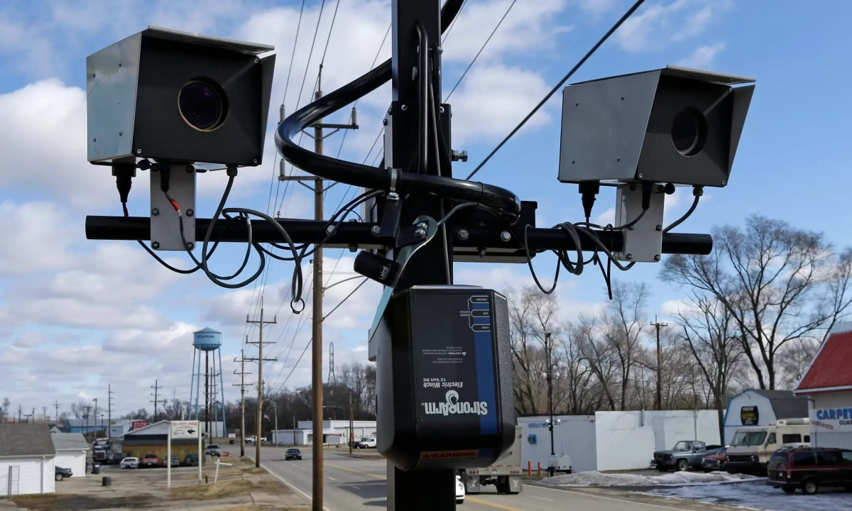 Mỹ bắn tốc độ trung bình cả quãng đường khiến tài xế không thể dùng chiêu né