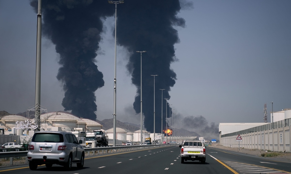 Vùng Vịnh 'nhẹ nhõm nhưng lo âu' với thỏa thuận ngừng bắn Mỹ - Iran