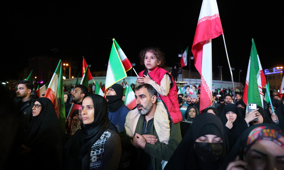 Đêm bình yên đầu tiên ở vùng Vịnh sau gần 6 tuần