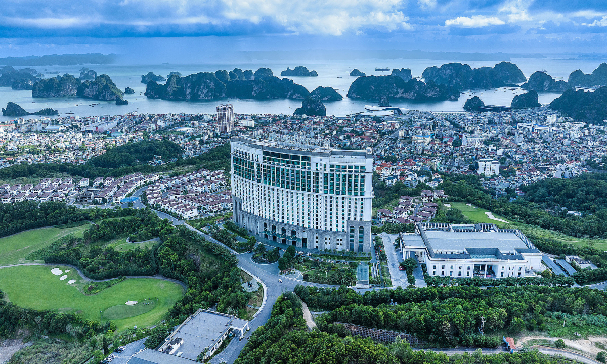 Kinh tế Xã hội Hạ tầng Bất động sản Du lịch Quảng Ninh yêu cầu giải quyết tồn đọng tại 2 dự án nghìn tỷ của FLC