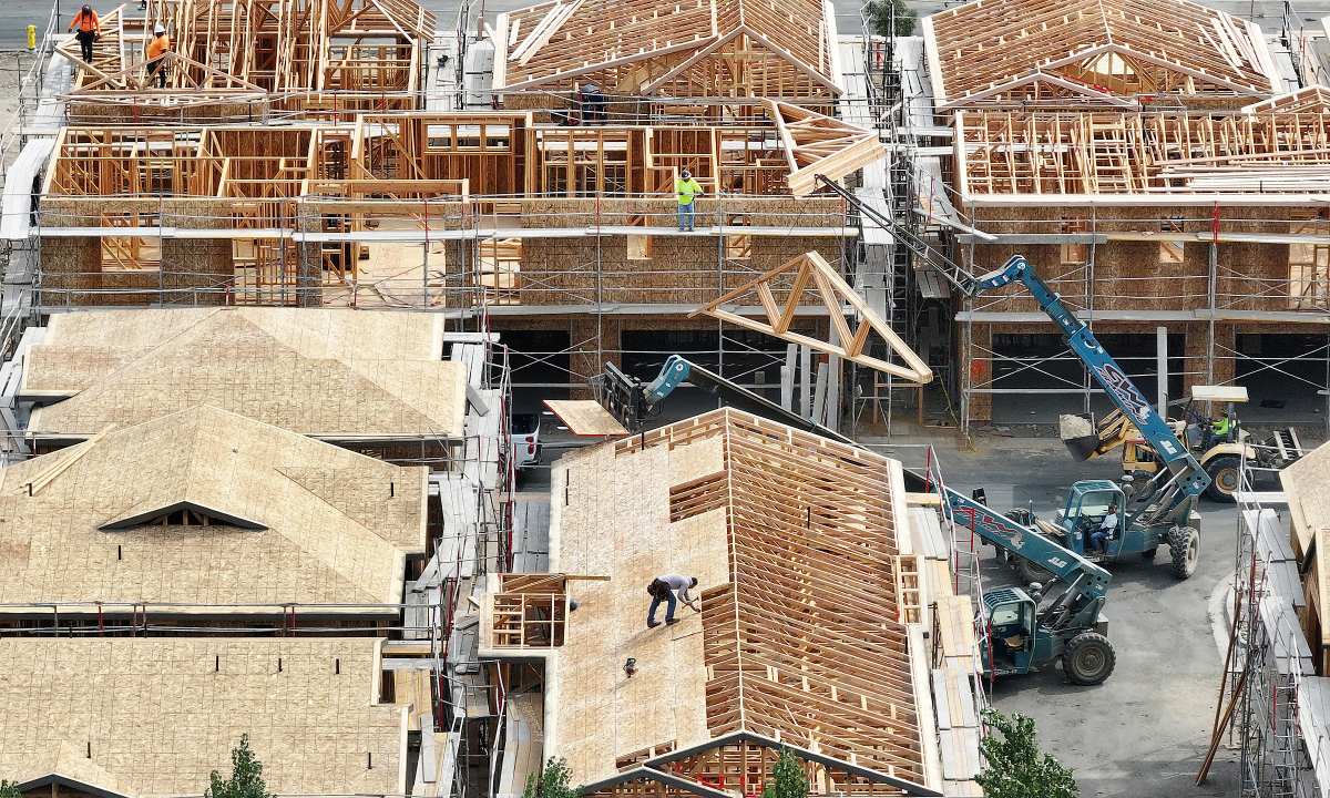 Mỹ thiếu 10 triệu căn nhà