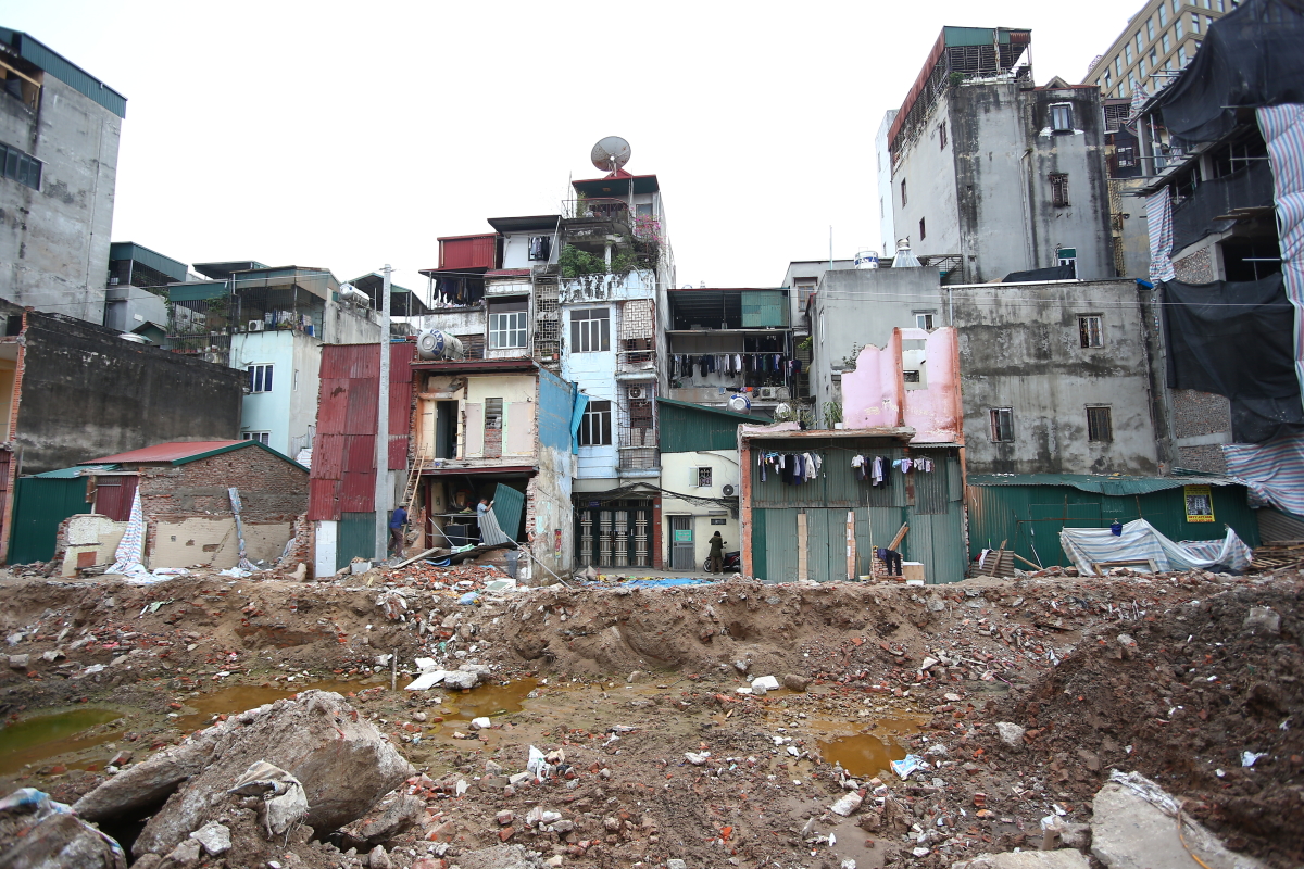 Kinh tế Xã hội Hạ tầng Bất động sản Du lịch Hà Nội ra tối hậu thư với 341 dự án vốn tư nhân chậm tiến độ