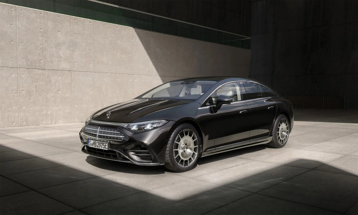 Mercedes EQS 2026 - bản nâng cấp lớn, giá từ 111.000 USD