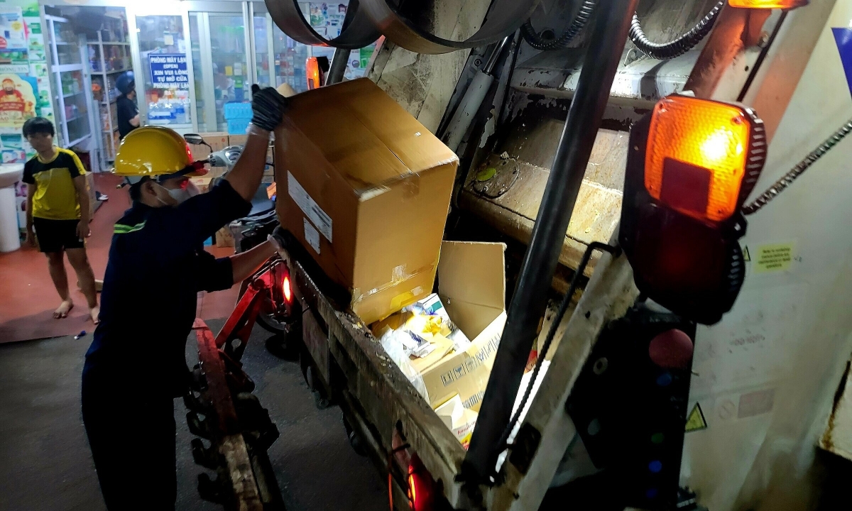 Đề xuất đổi cách phân loại rác và tăng kiểm soát không khí