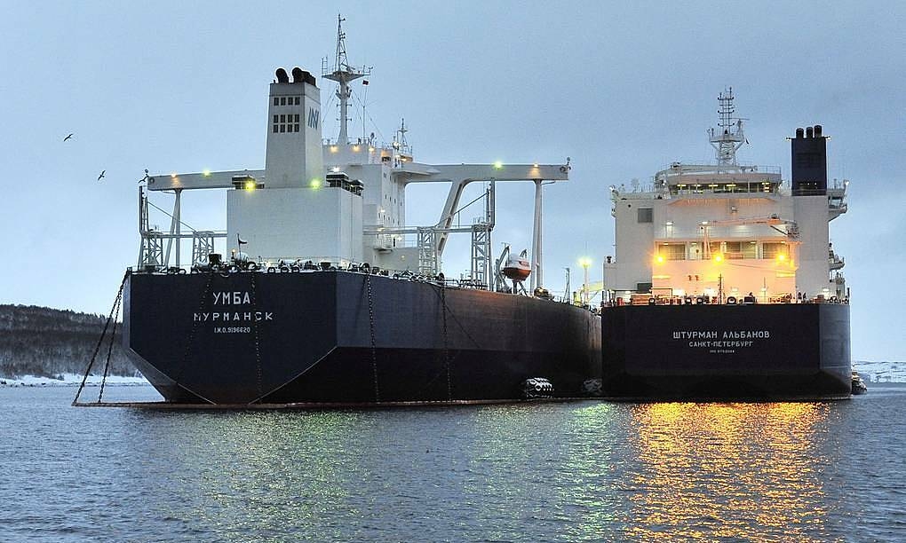 Mỹ nới lệnh trừng phạt với dầu Nga