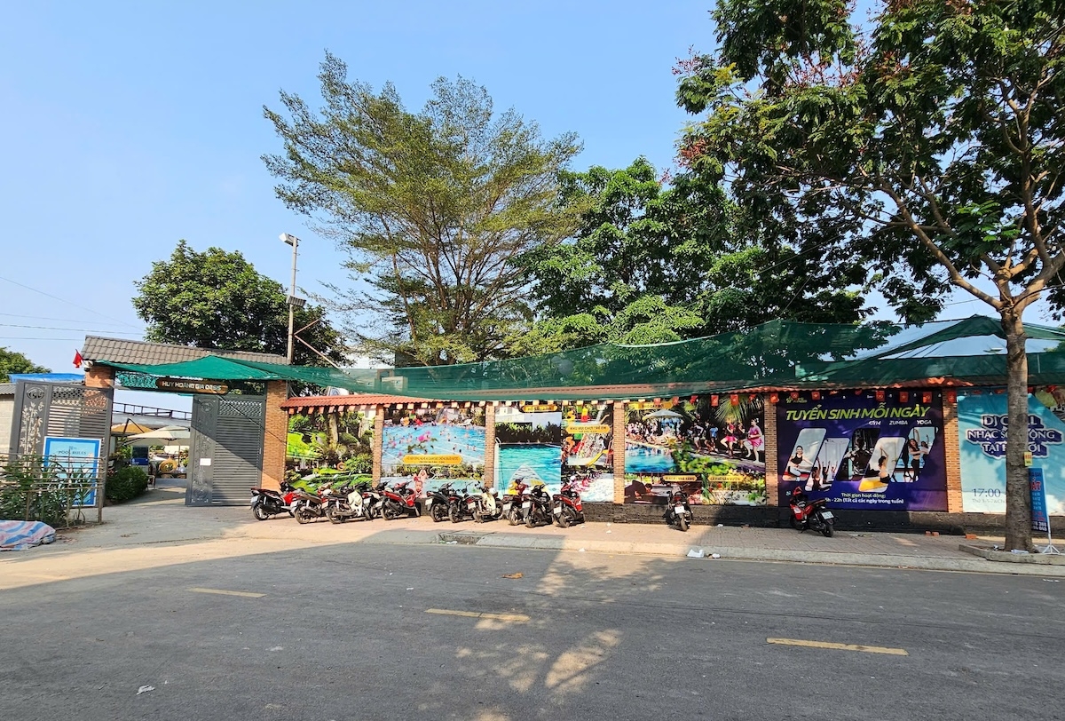 Bé trai 6 tuổi tử vong tại hồ bơi ở TP HCM