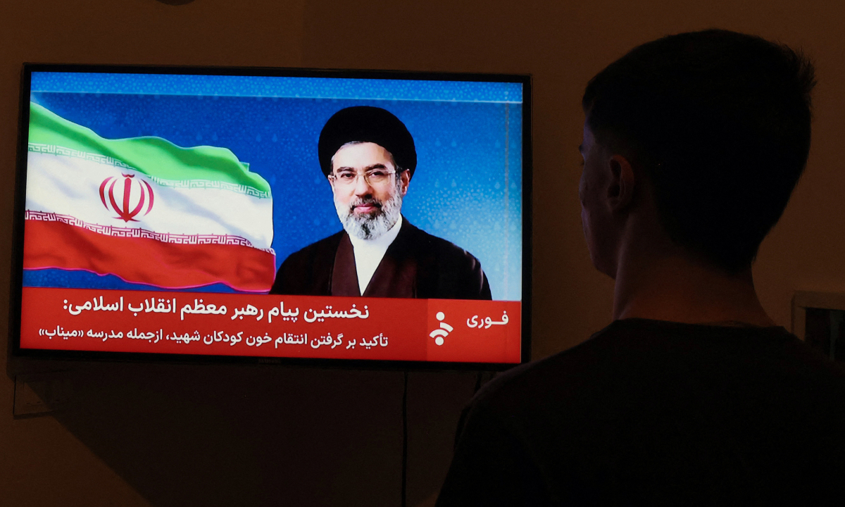 Lãnh tụ Iran cảnh báo Mỹ, Israel về 'thất bại cay đắng'