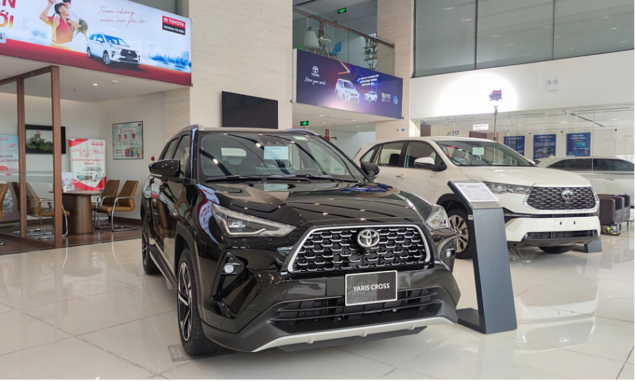 Toyota Yaris Cross dẫn đầu doanh số, bản hybrid tăng hơn 7 lần