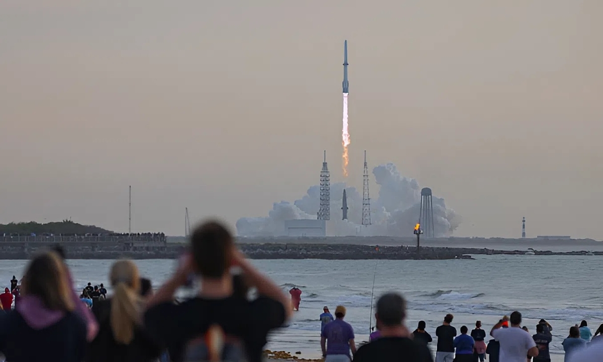 Tên lửa Blue Origin bị đình chỉ bay sau khi phóng vệ tinh sai quỹ đạo - Báo VnExpress