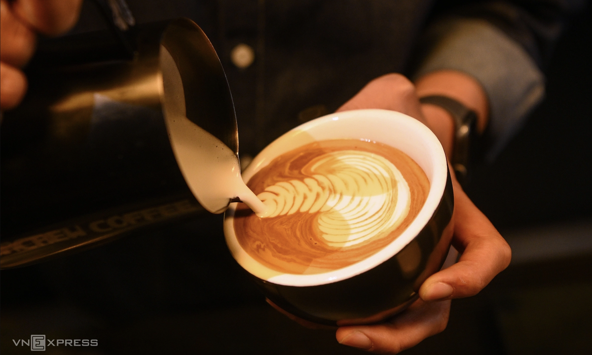 Người dân nước nào uống cà phê nhiều nhất thế giới?