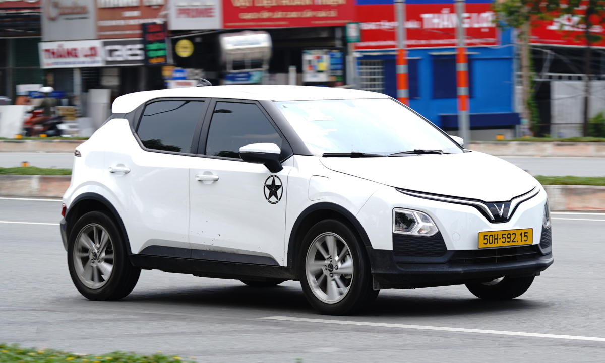 VinFast bán xe gầm cao cỡ nhỏ nhiều hơn Toyota, Kia cộng lại