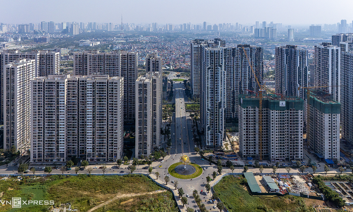 Nhiều chủ nhà giảm giá bán vì áp lực thanh khoản