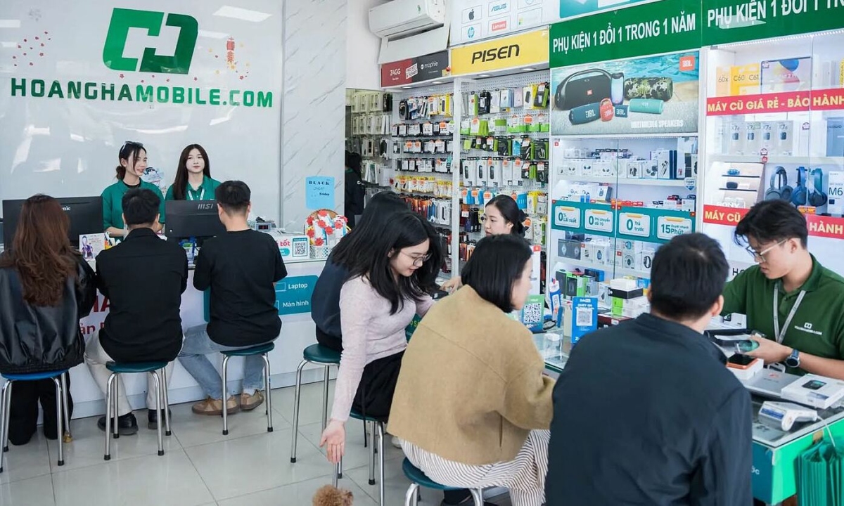 Hoàng Hà Mobile: Nhiều người chọn điện thoại theo nhu cầu thực tế