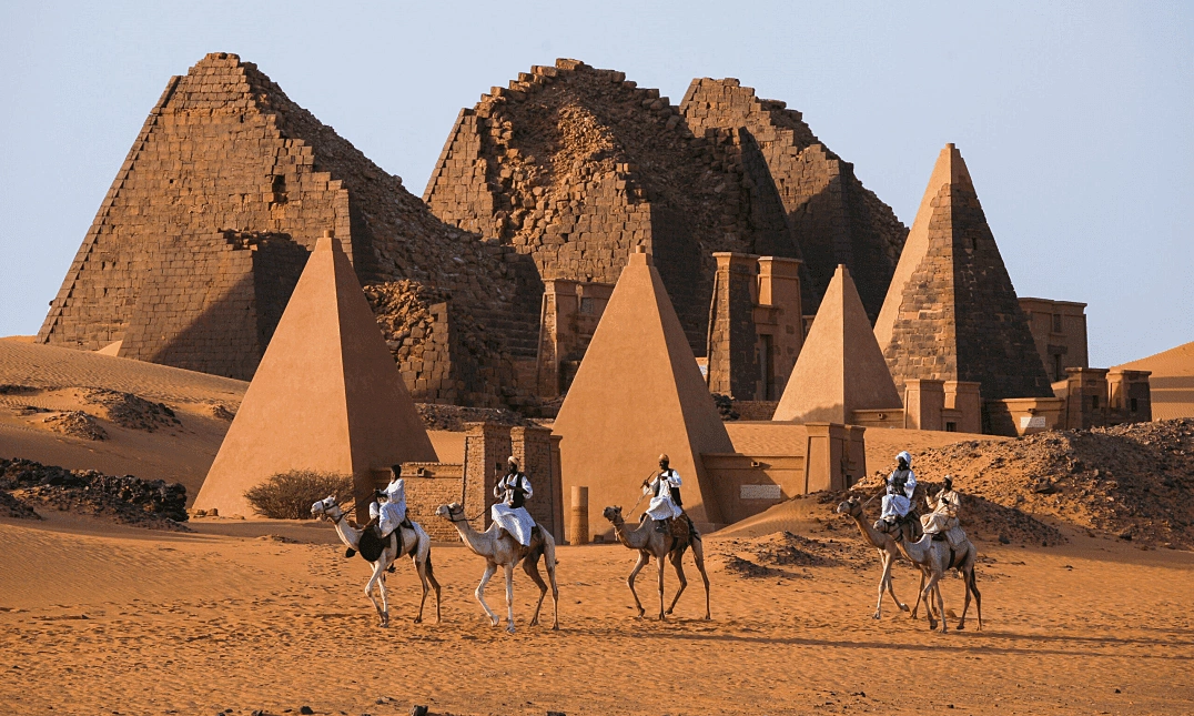 Nước nào có nhiều kim tự tháp gấp đôi Ai Cập?