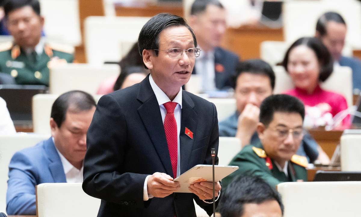 Đề xuất doanh nghiệp sản xuất xe điện phải thu hồi pin để tái chế