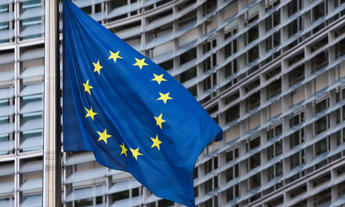 EU 'mở khóa' khoản vay hơn 100 tỷ USD cho Ukraine