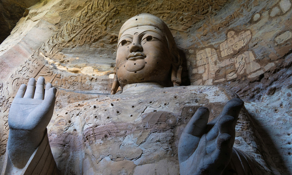 Hành trình hồi hương của mắt Phật trên vách đá Trung Quốc