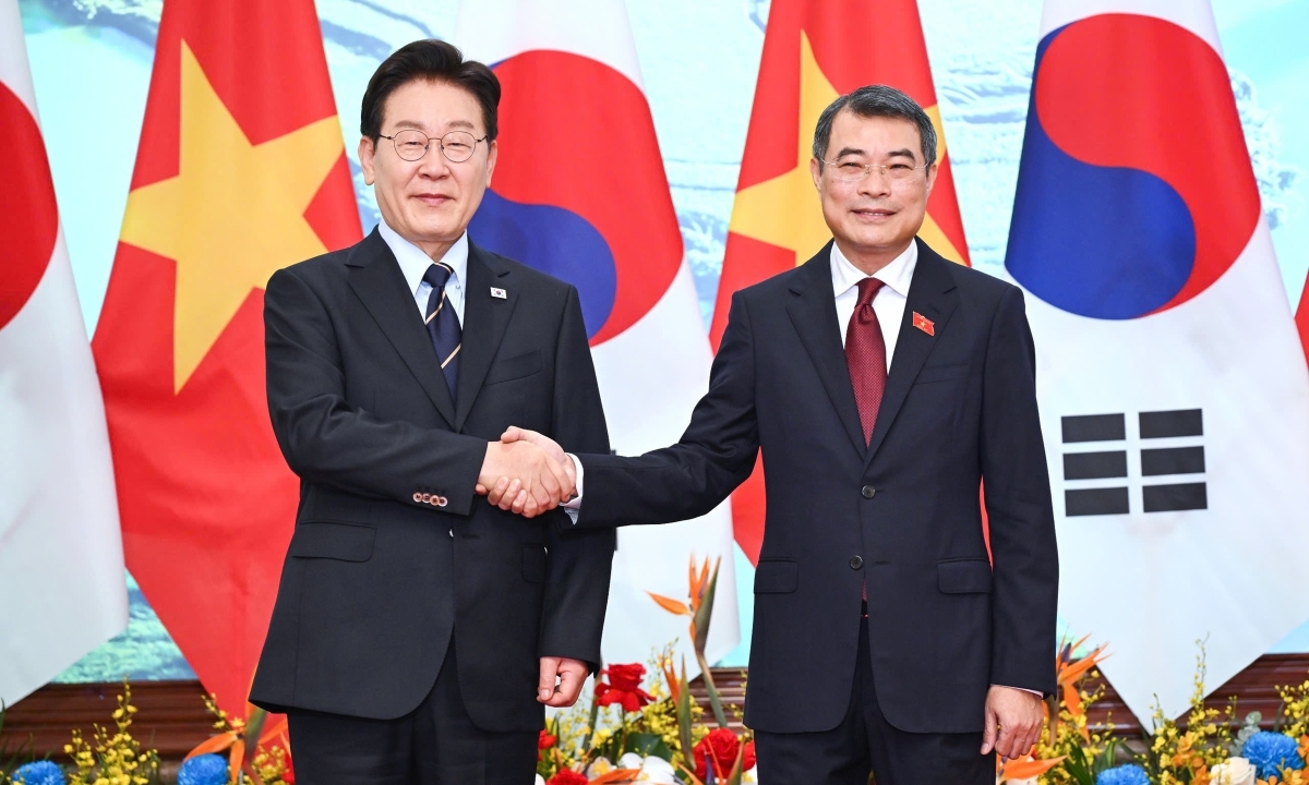 Hàn Quốc muốn tham gia dự án điện hạt nhân, đường sắt của Việt Nam