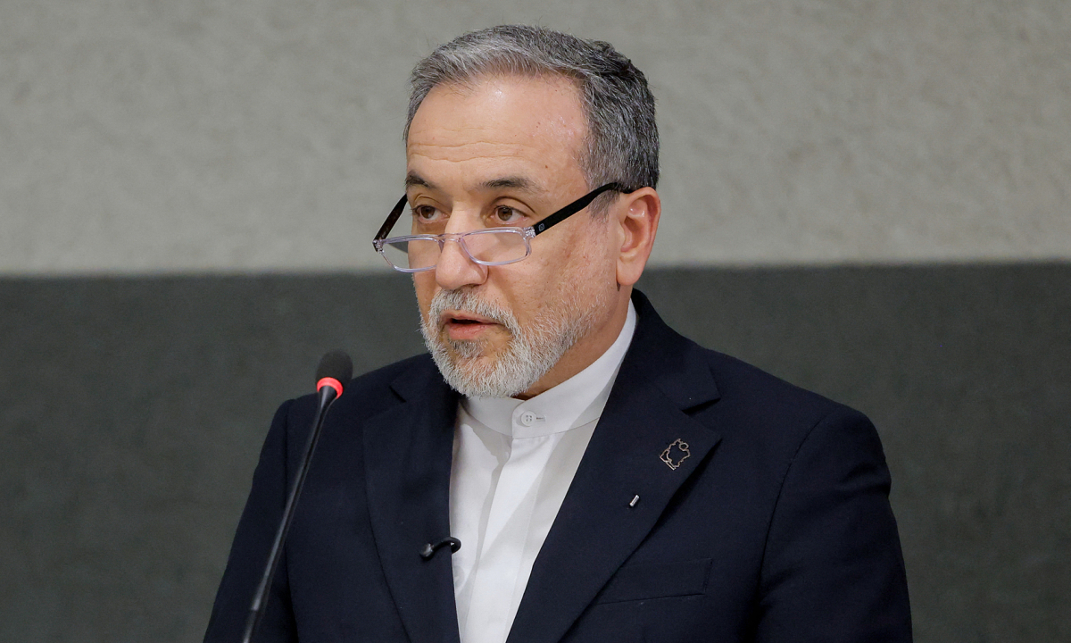 Ngoại trưởng Iran sắp đến Pakistan