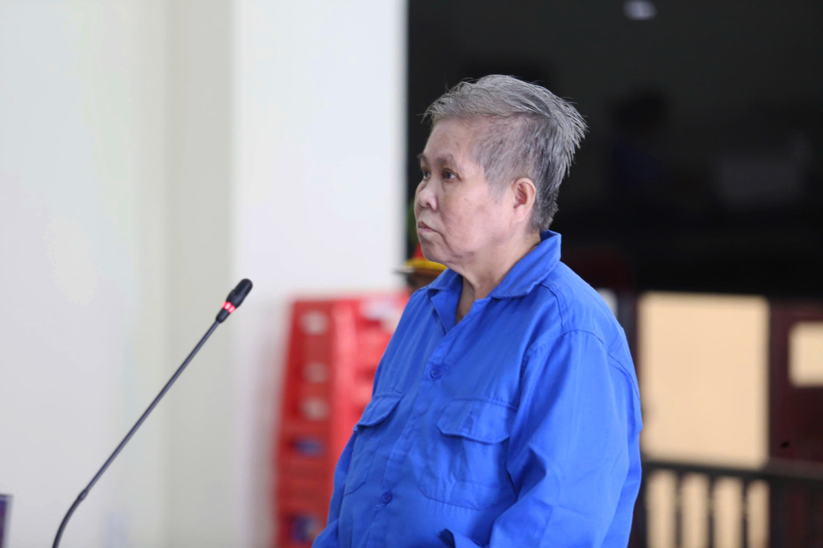 Tin thầy bói 'lướt sóng đất', 14 người mất gần 100 tỷ đồng