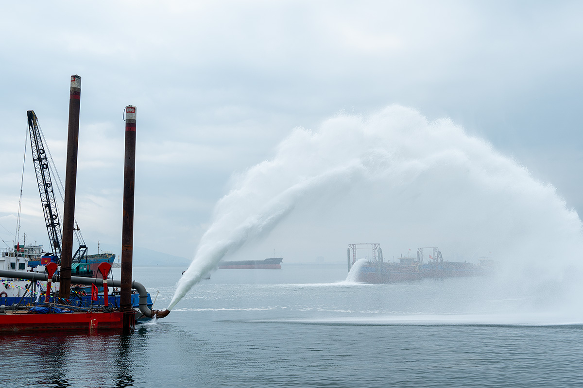 Đà Nẵng khởi công 'siêu cảng' container 2 tỷ USD