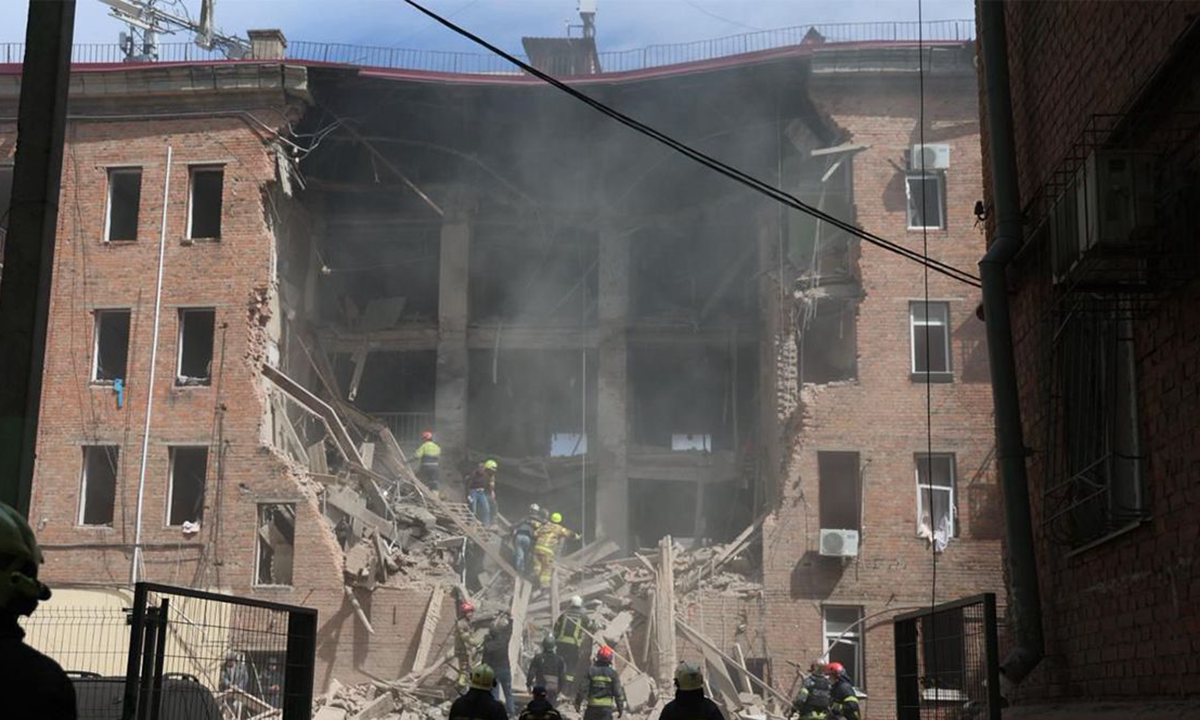 Nga tập kích thành phố Ukraine 'trong hơn 20 giờ liên tiếp'