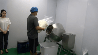 Xưởng thực phẩm giảm cân chứa chất cấm bị phát hiện ở TP HCM