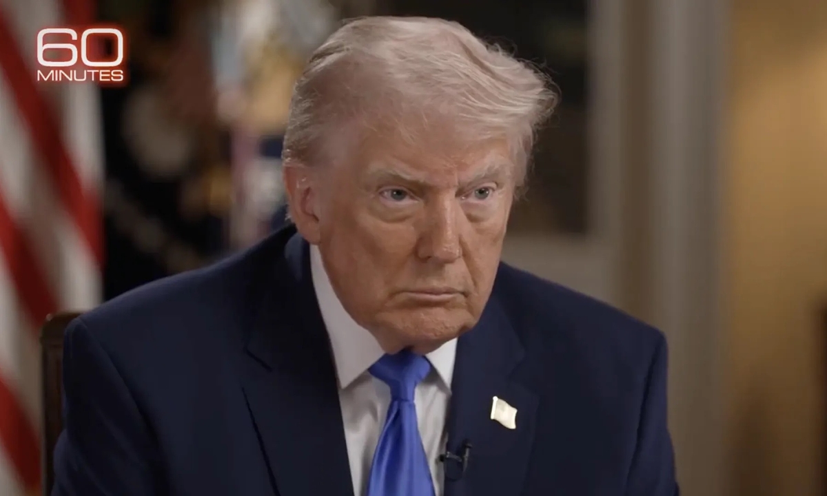 Ông Trump chỉ trích phóng viên vì đọc tuyên bố của nghi phạm nổ súng