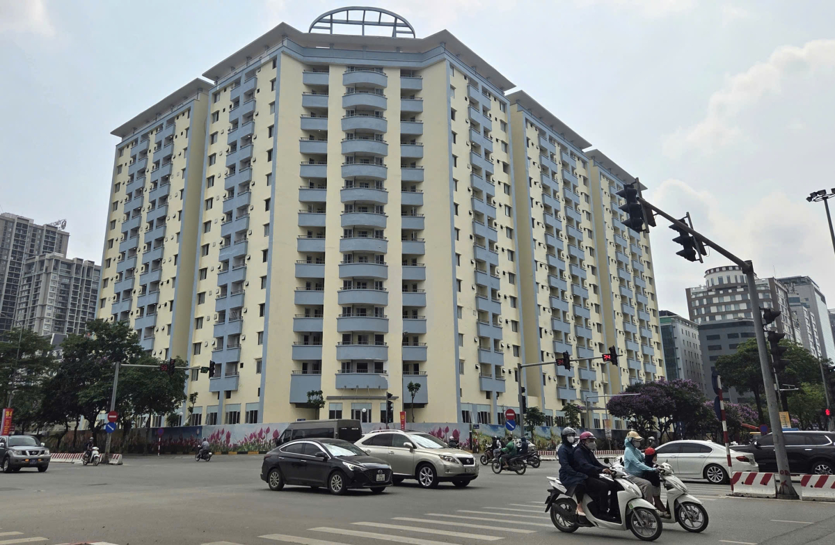 Hà Nội 'hồi sinh' nhà tái định cư bỏ hoang hàng chục năm