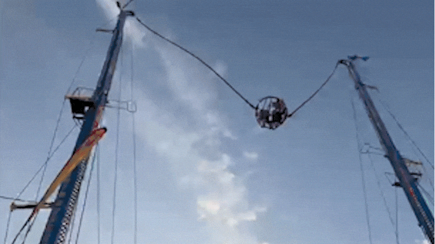 Cáp trò chơi mạo hiểm đứt giữa không trung tại Tây Ban Nha